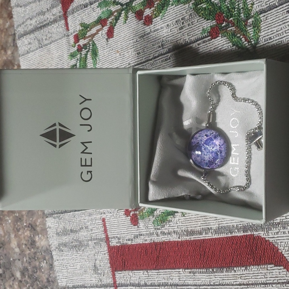 Virtual bracelet